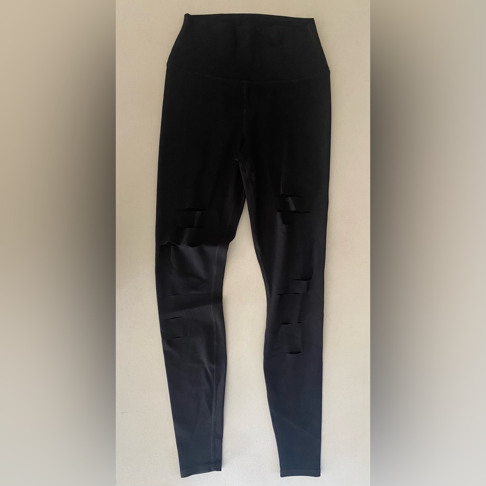 Alo Yoga Ripped Warrior Black High-Waist Leggings Size Small